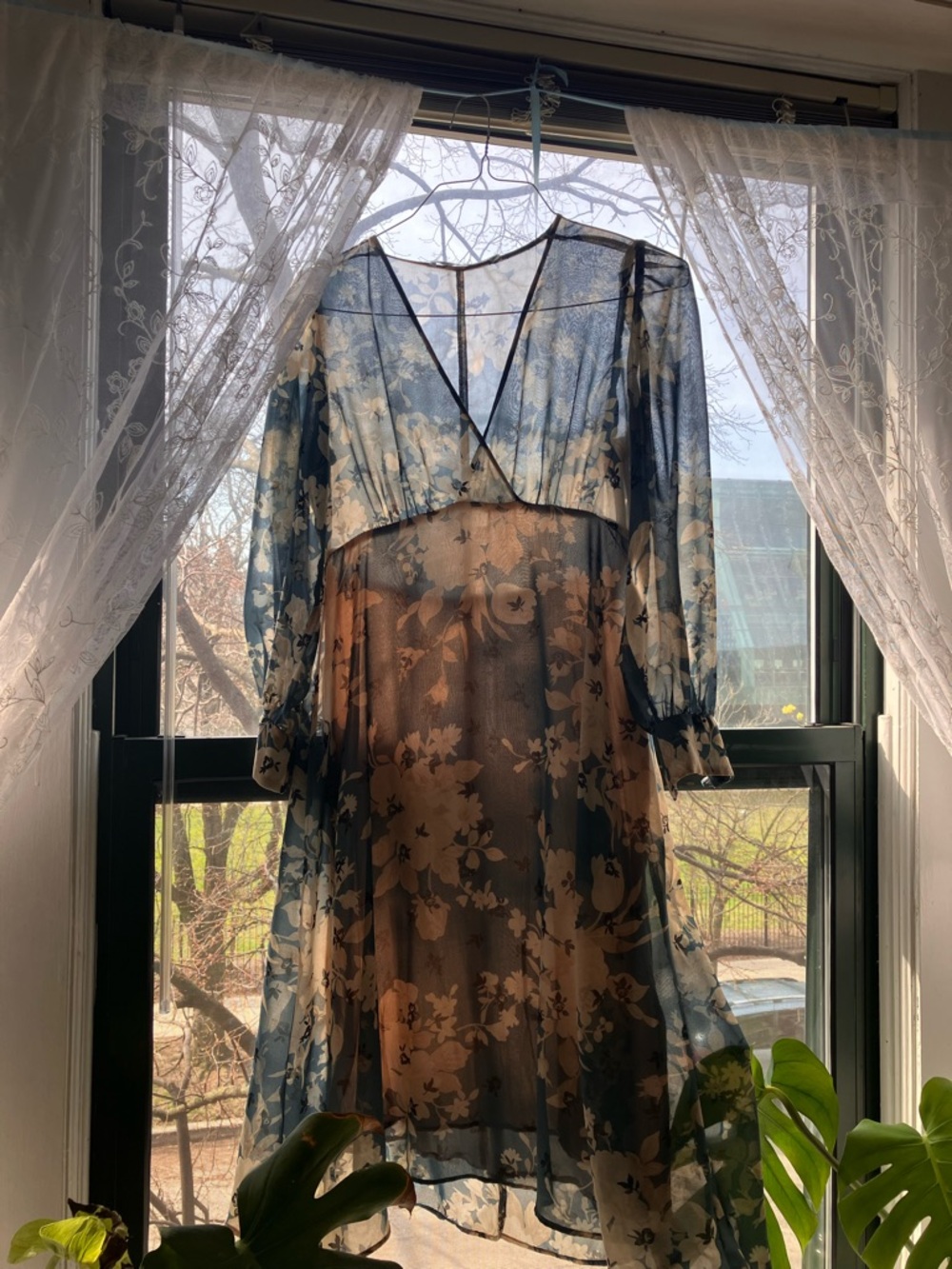 Zara blue & cream floral spring fairy dress sheer vneck long sleeve with slip